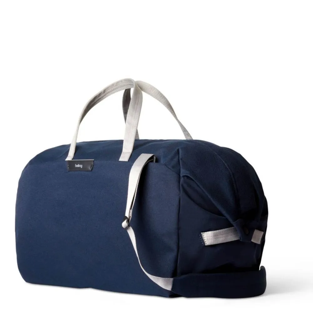 Bellroy Classic Weekender 45L in Navy