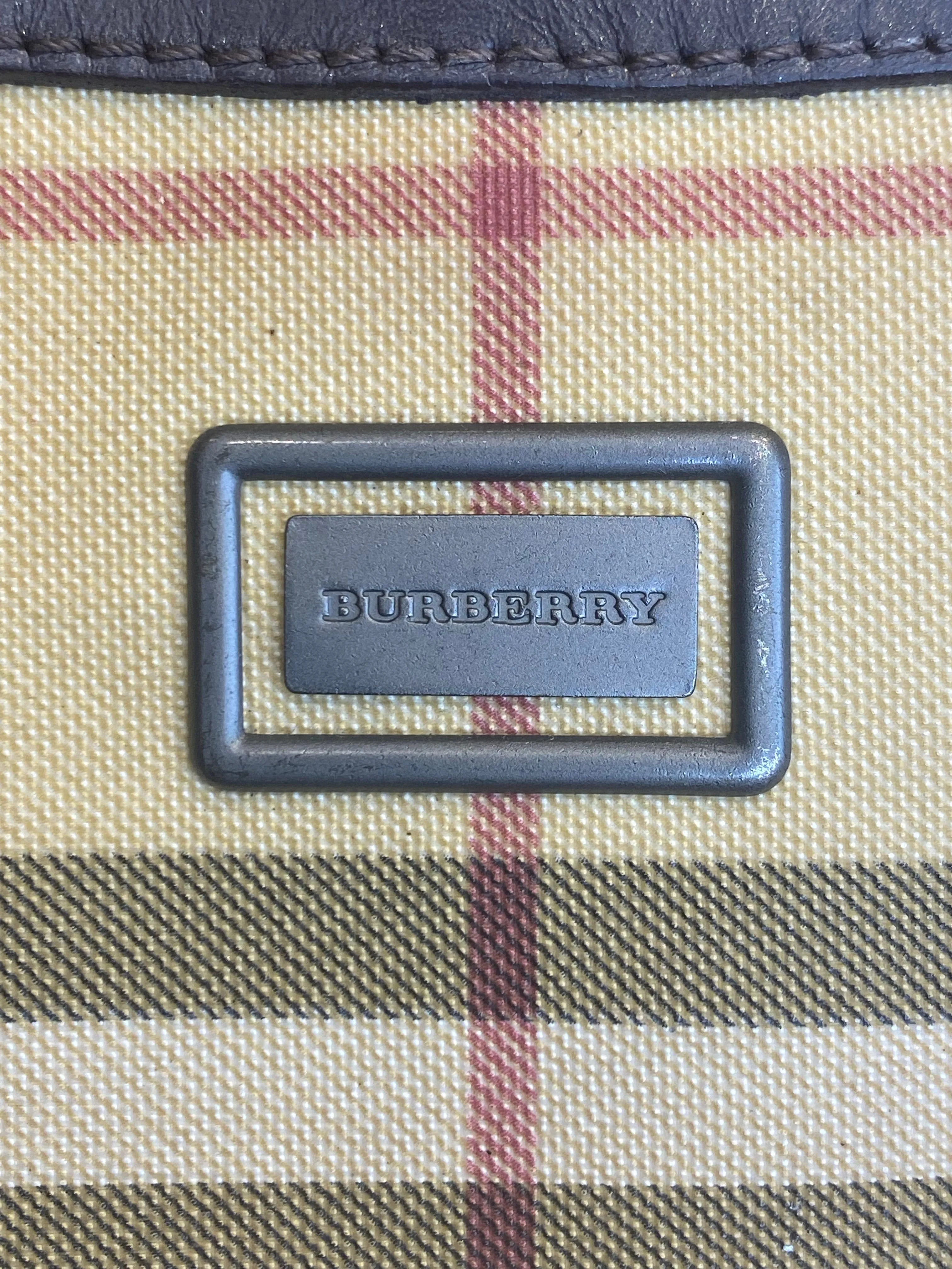 Burberry Classic Nova Check Shoulder Bag