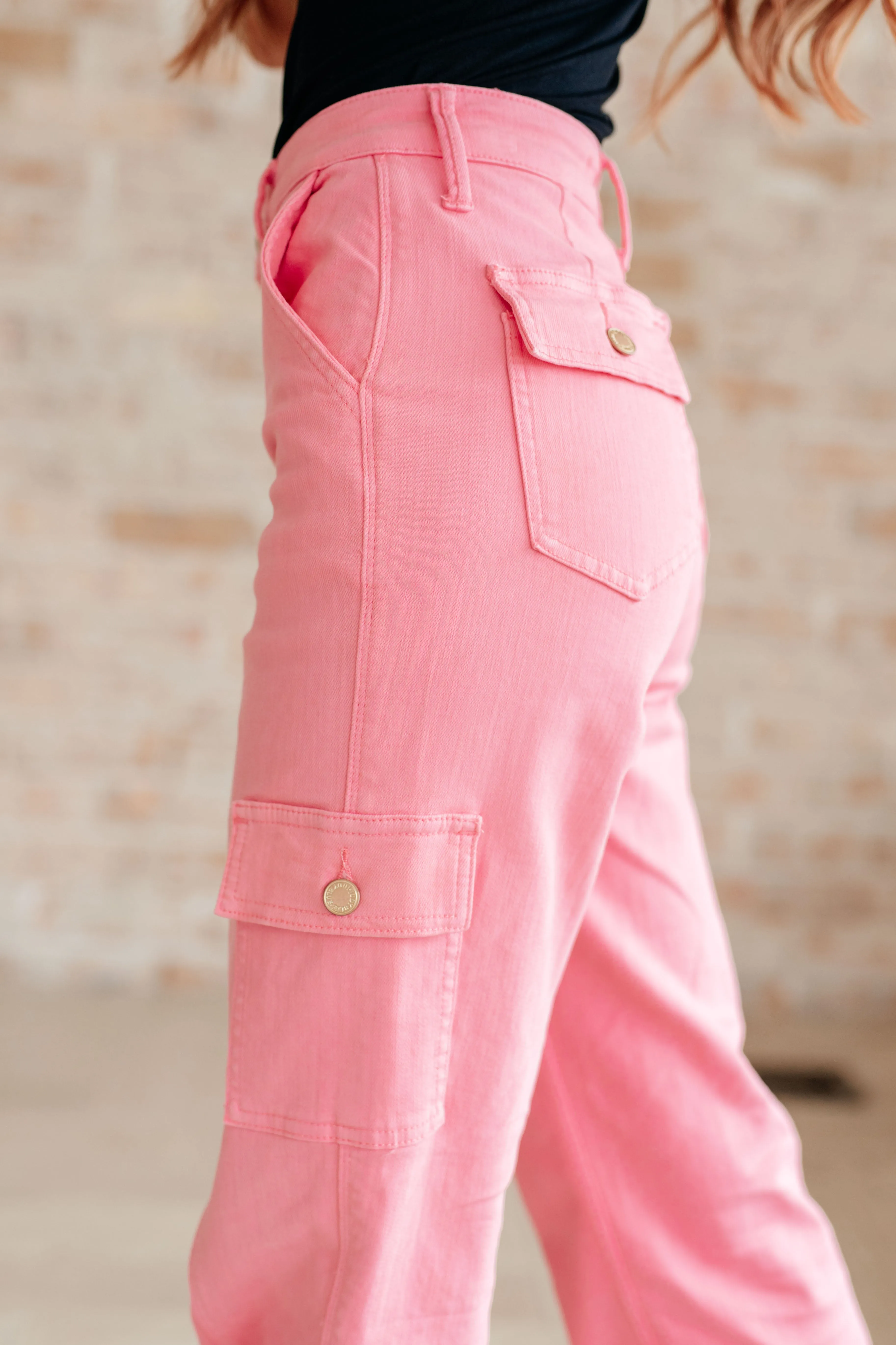 Judy Blue High Rise Cargo Straight Leg Jeans in Pink