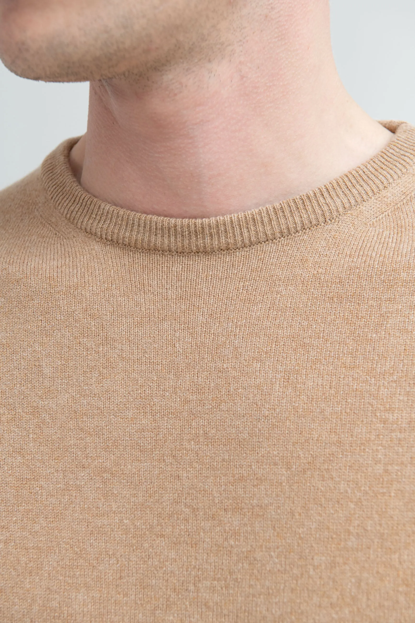 Ochre cashmere round neck – Made in italy